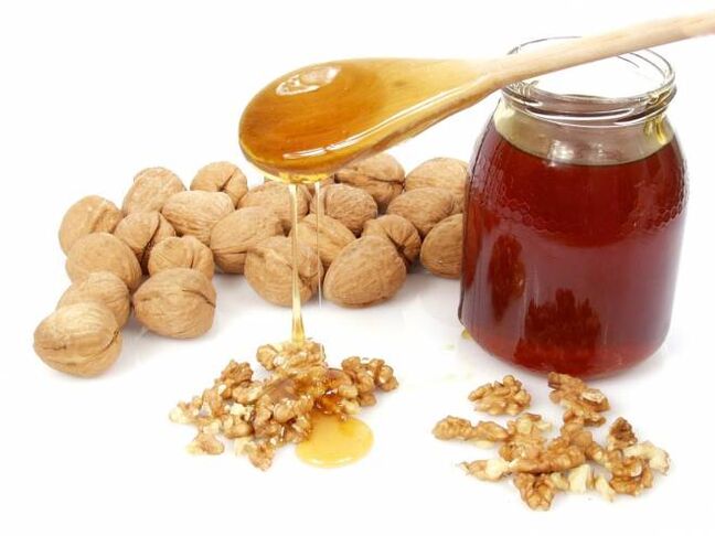 Honey with nuts - a folk remedy that increases potency in men